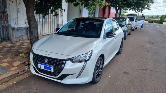 PEUGEOT 208 1.0 TURBO 200 FLEX ALLURE CVT PEUGEOT 208 1.0 TURBO 200 FLEX ALLURE CVT